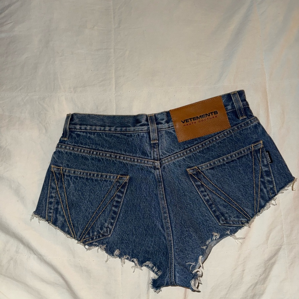 VETEMENTS Dark Blue Frayed Denim Cutoff Shorts